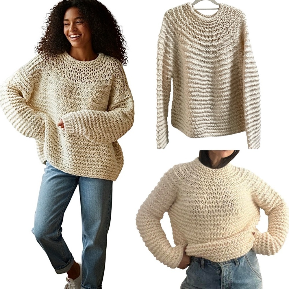 SOLD.  Chunky Cream Knit Sweater Funnel Neck Wool Blend Women’s Size